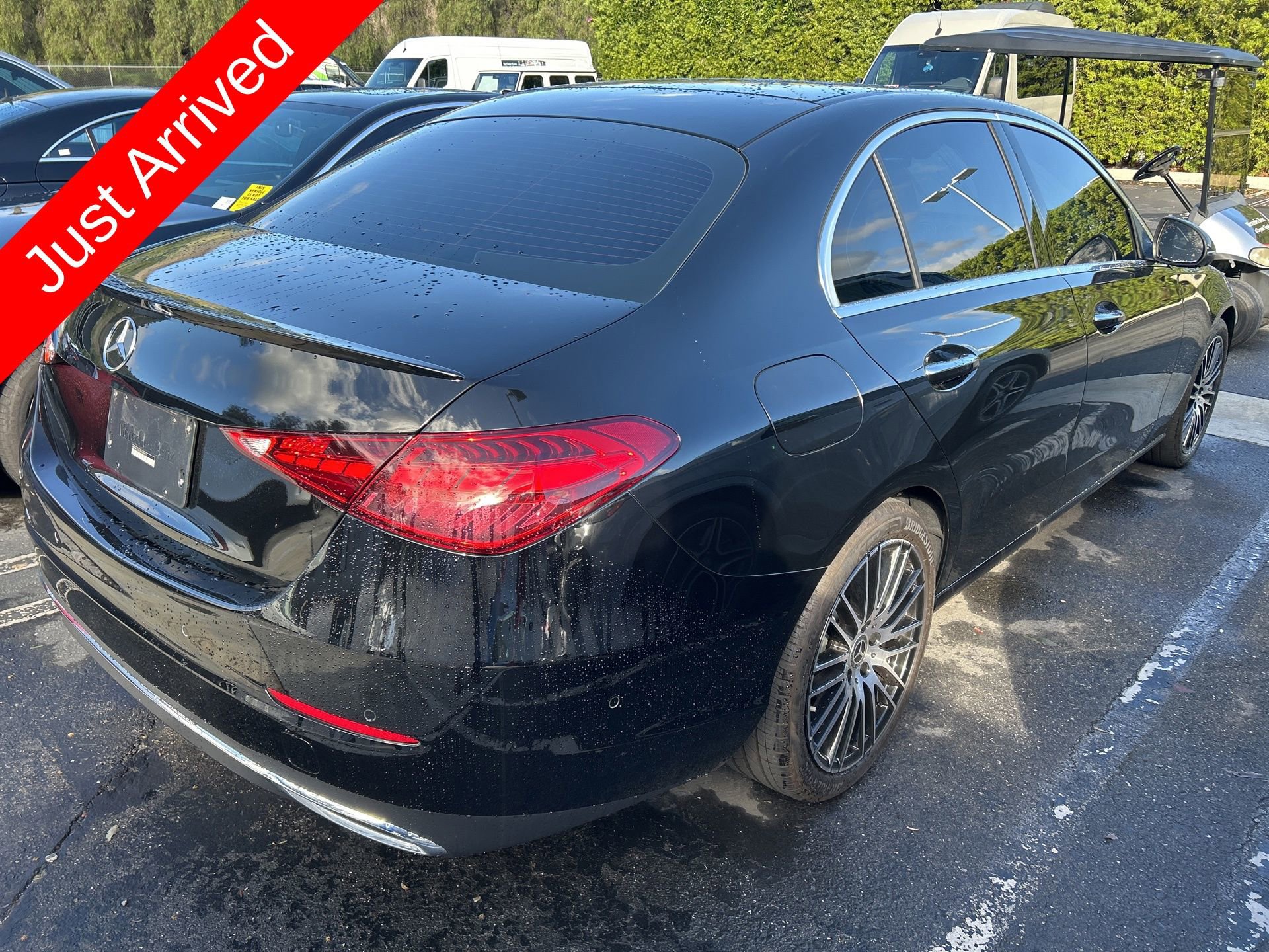 Used 2023 Mercedes-Benz C 300 Sedan image 4