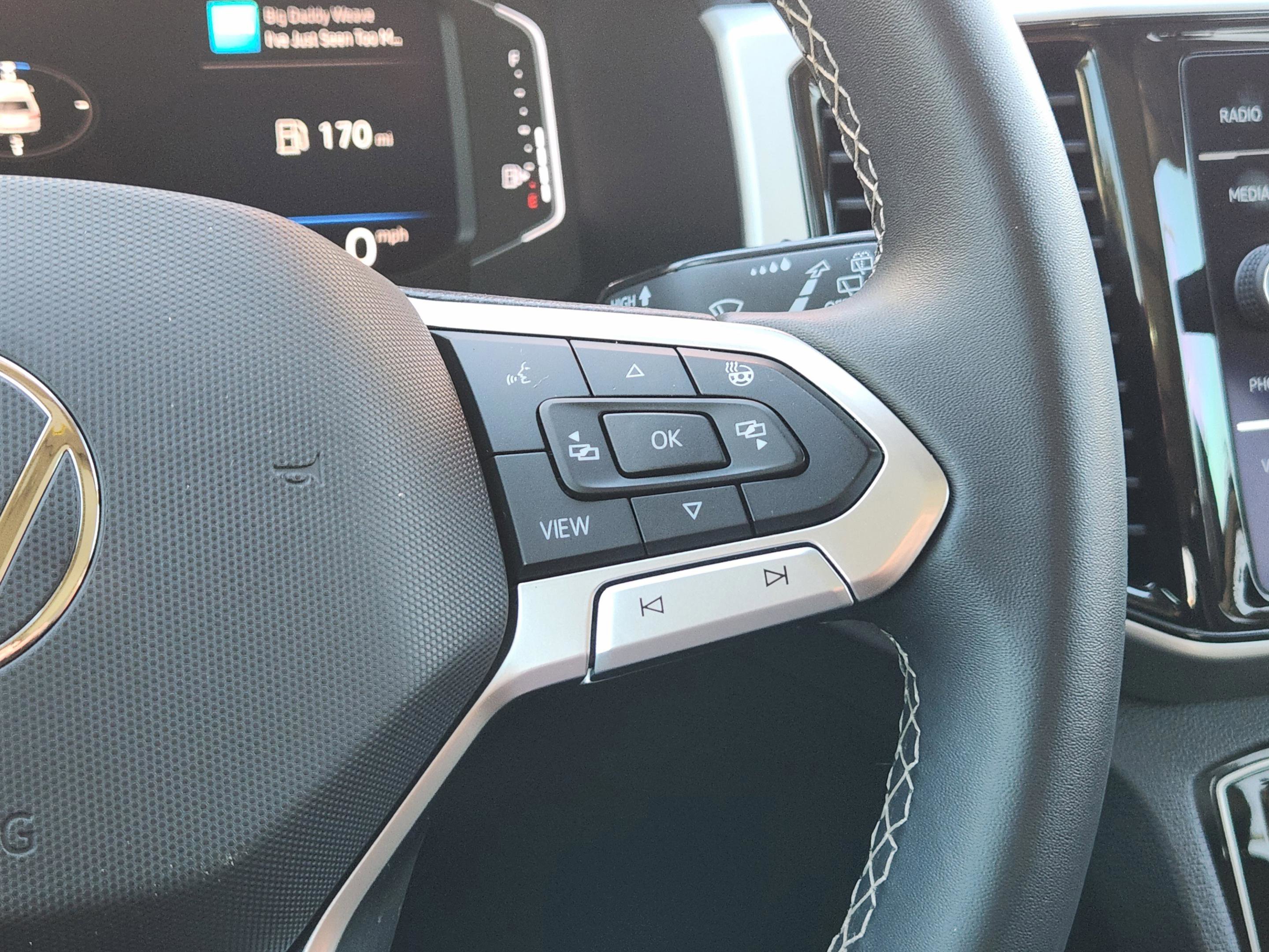 Used 2021 Volkswagen Atlas SEL image 30