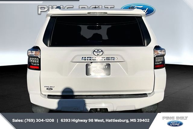 Used 2016 Toyota 4Runner SR5 image 4