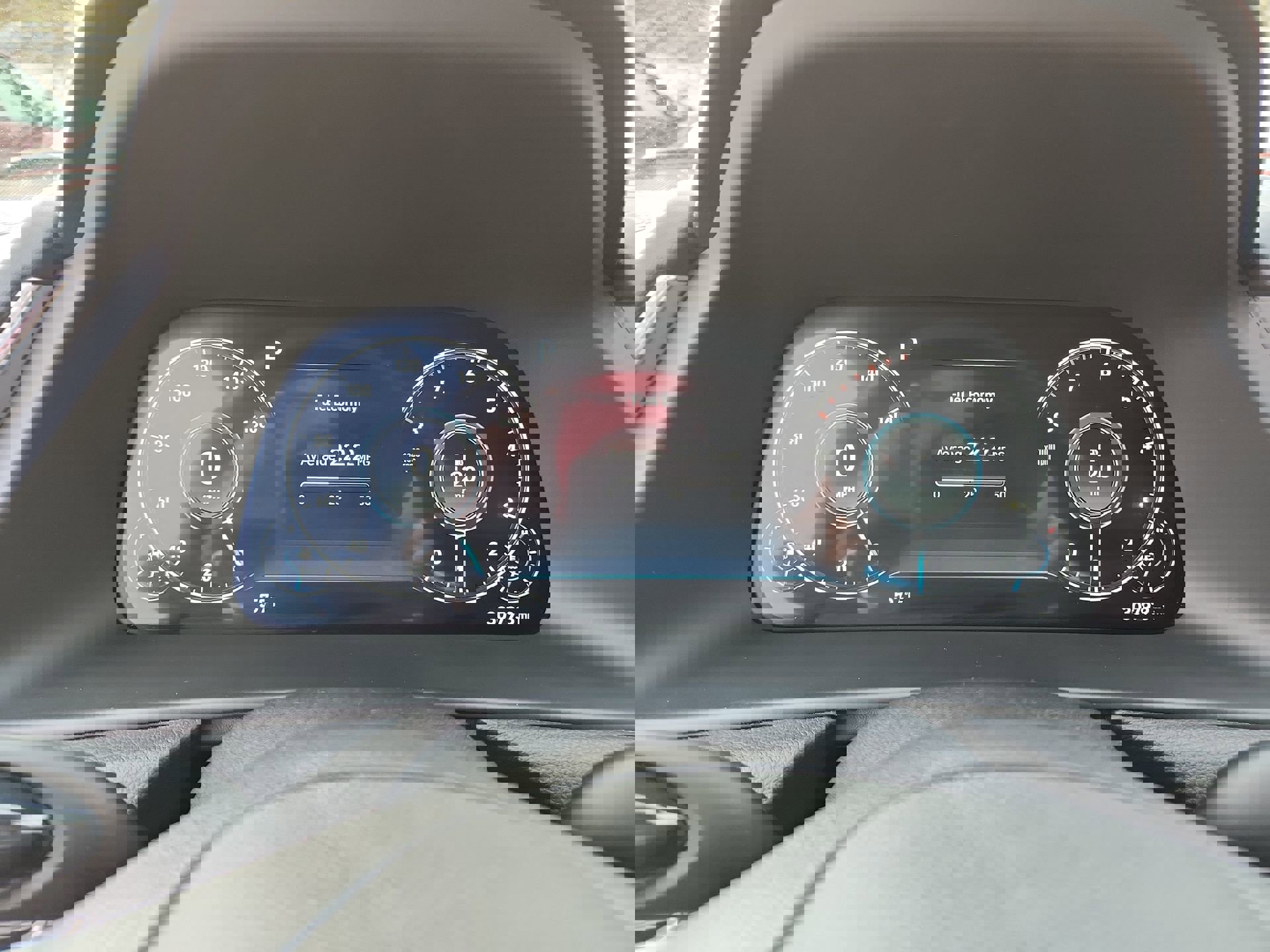 Used 2022 Hyundai Sonata Limited w/ Preferred Accessory Package image 10