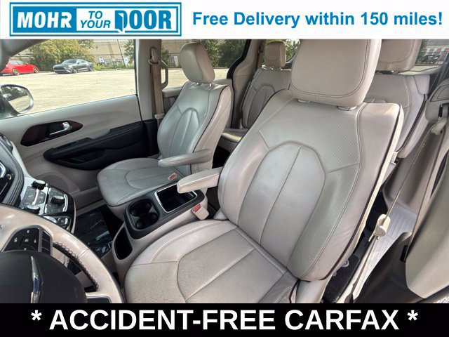Used 2019 Chrysler Pacifica Limited FWD image 18