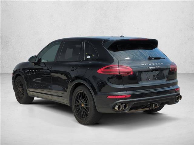 Used 2015 Porsche Cayenne Turbo w/ Premium Plus Package AWD/4WD image 7