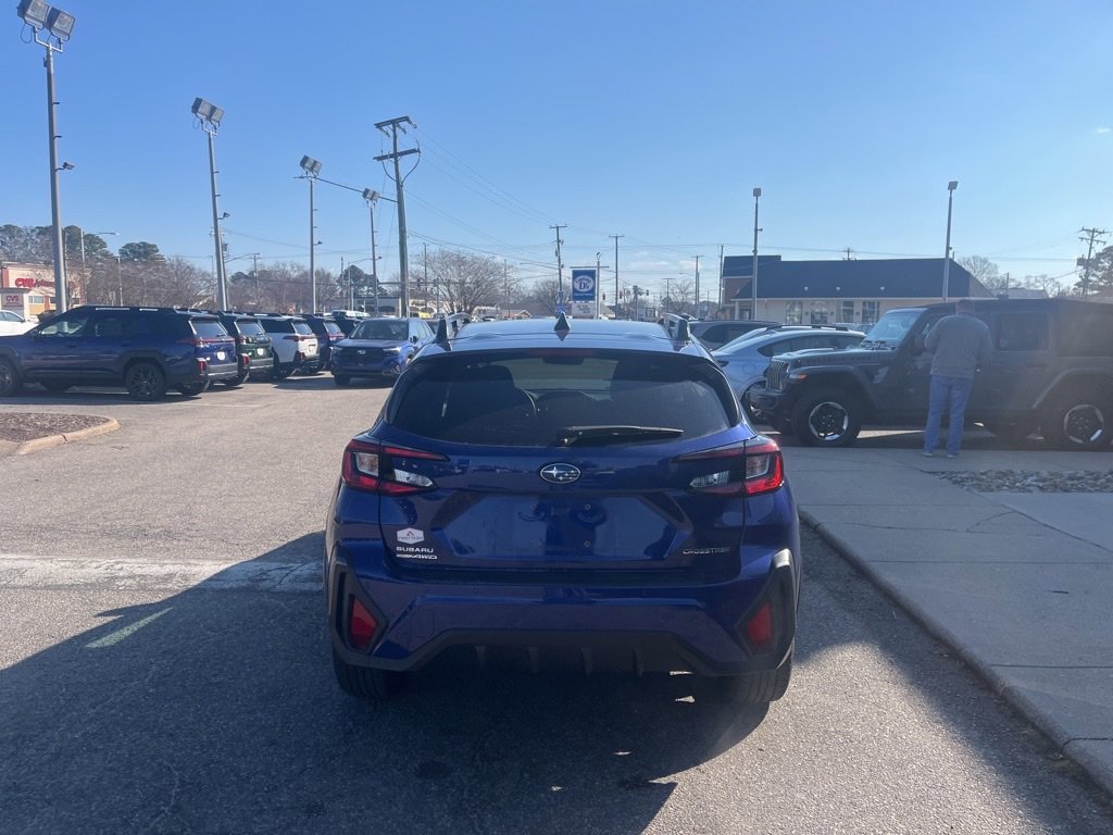 Certified 2025 Subaru Crosstrek 2.5i Limited w/ Crosstrek Mirror Package image 5
