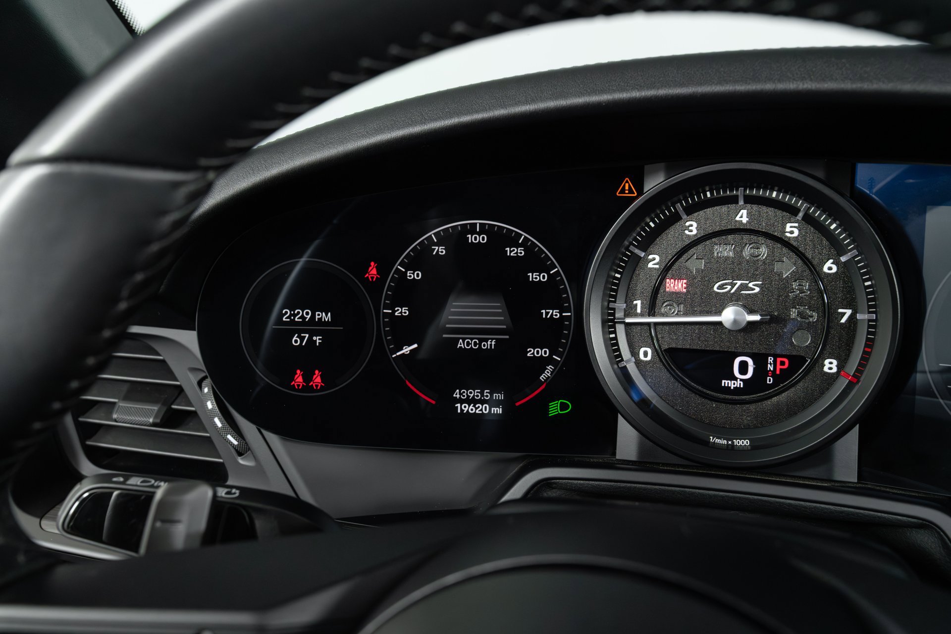 Used 2024 Porsche 911 Targa 4 GTS image 34