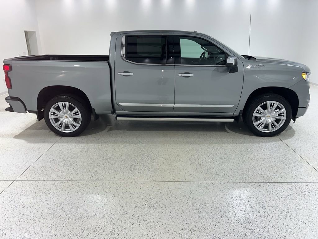 New 2025 Chevrolet Silverado 1500 High Country image 6