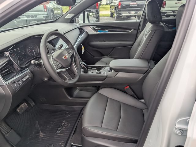 New 2026 Cadillac XT5 Premium Luxury w/ Driver Assist Package AWD/4WD image 13