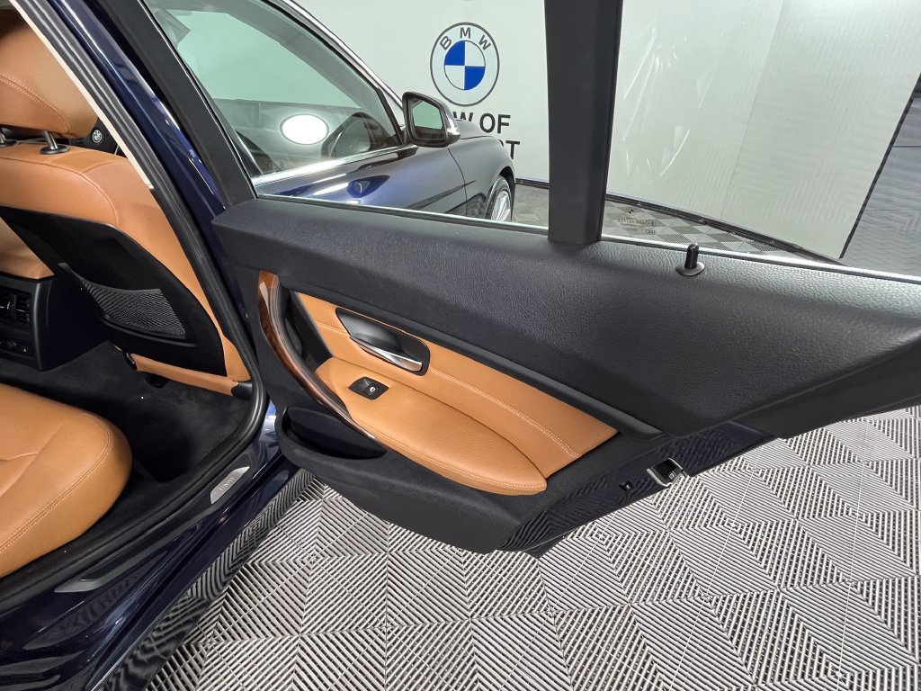 Used 2014 BMW 328i xDrive Sedan AWD/4WD image 20