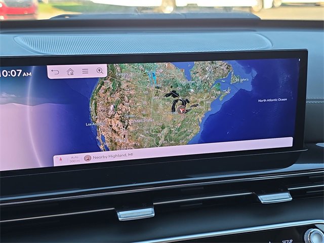 Used 2025 Genesis GV80 2.5T Standard image 18