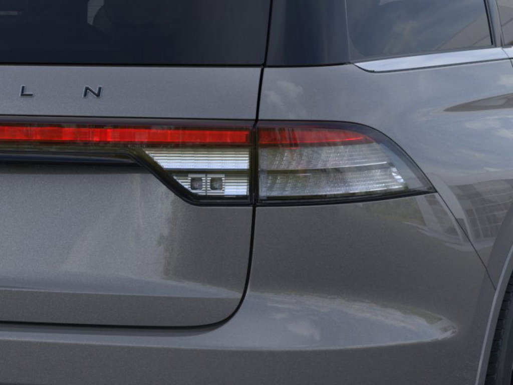 New 2025 Lincoln Aviator Black Label image 21