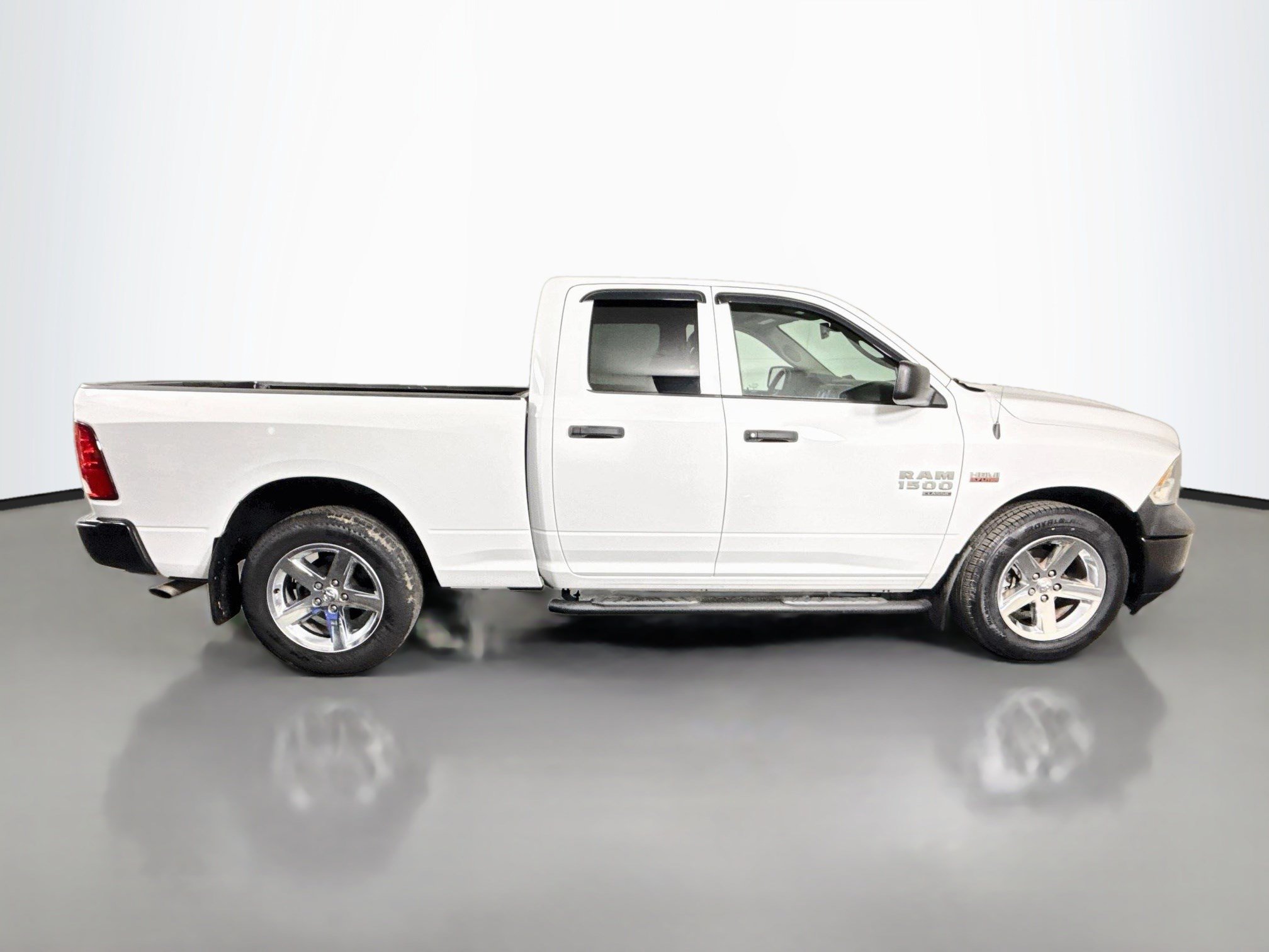 Used 2019 RAM 1500 Tradesman RWD image 11