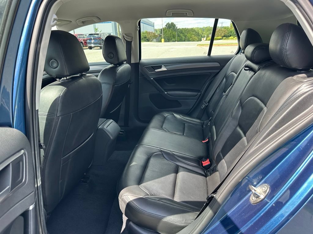 Used 2018 Volkswagen Golf S FWD image 20