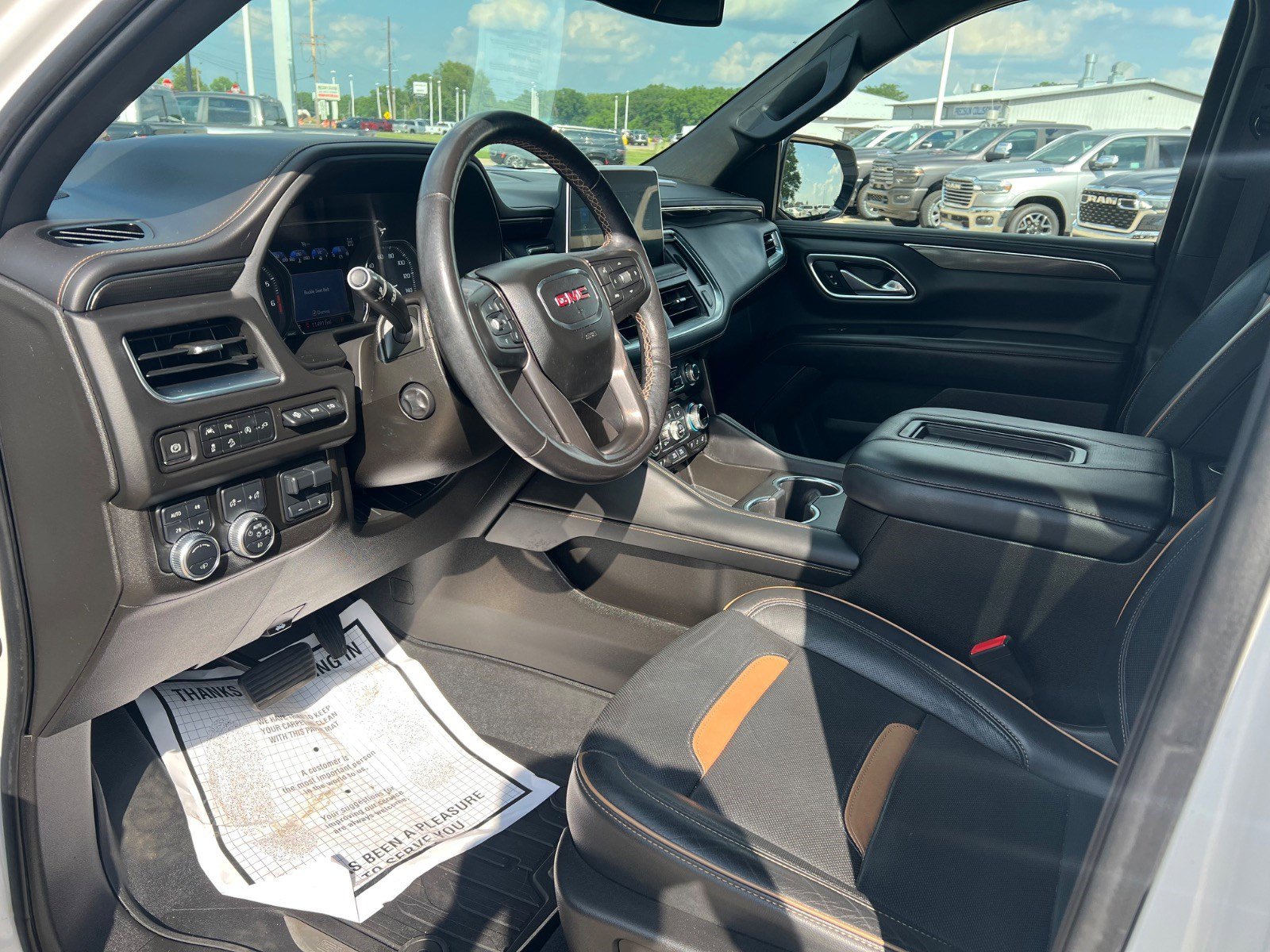 Used 2021 GMC Yukon AT4 w/ AT4 Premium Plus Package image 19