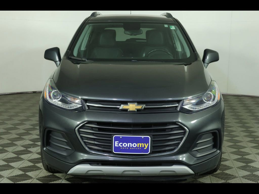 Used 2018 Chevrolet Trax LT w/ LT Convenience Package FWD image 9