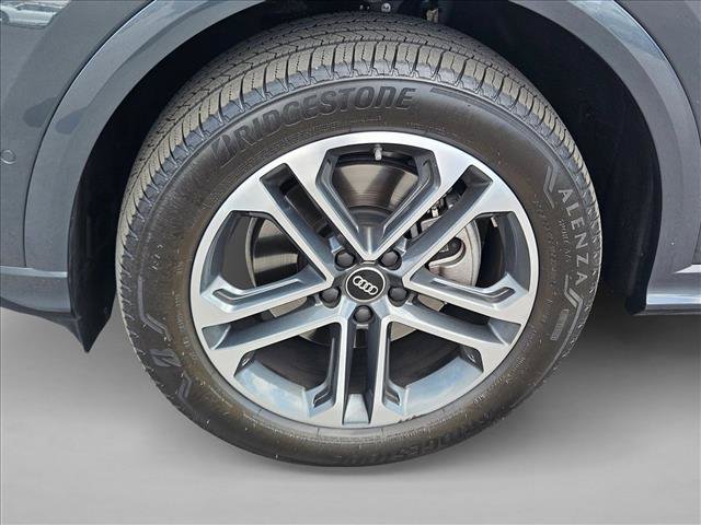 Certified 2025 Audi Q5 Premium w/ Convenience Package AWD/4WD image 24