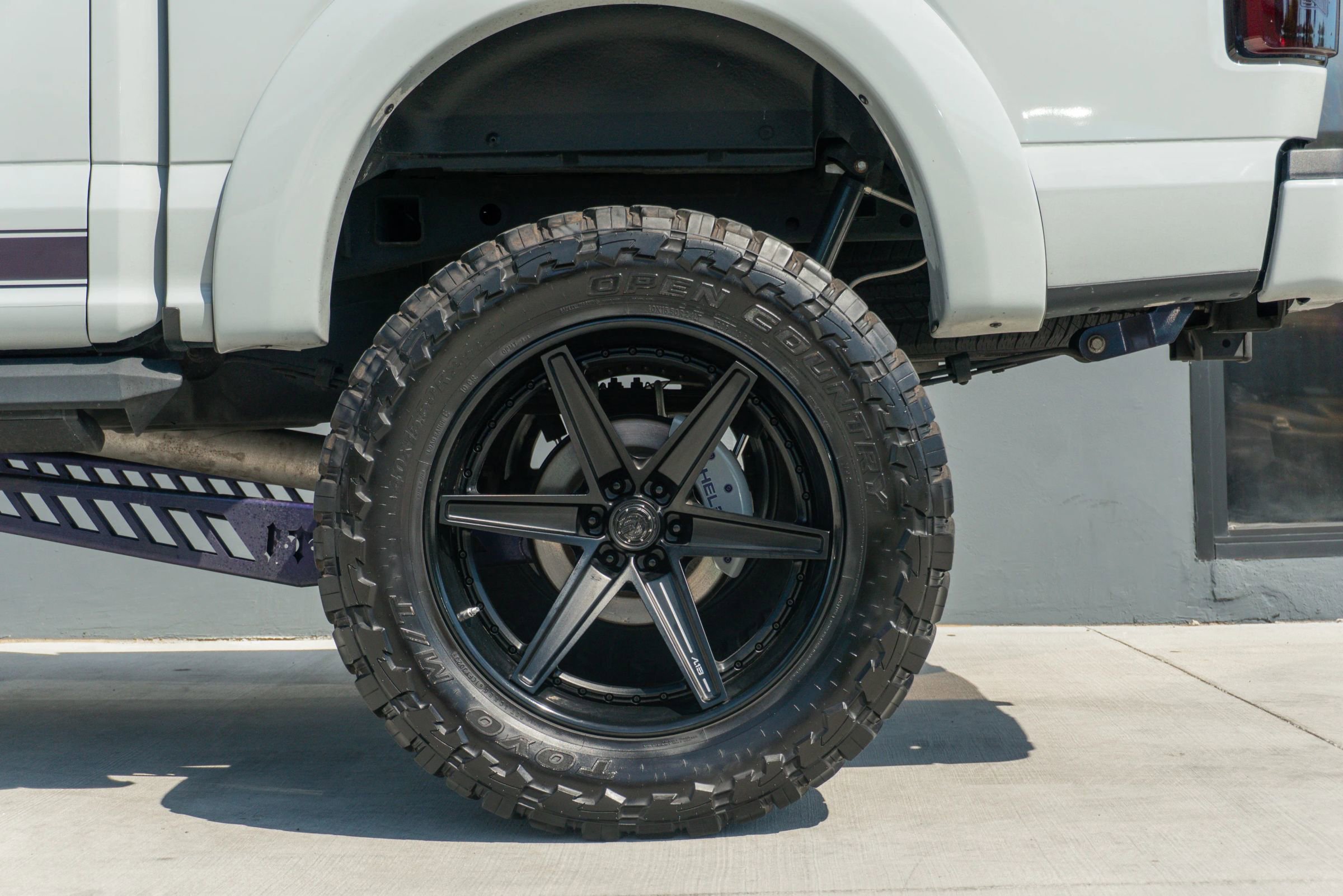 Used 2020 Ford F150 Lariat w/ Equipment Group 502A Luxury image 20