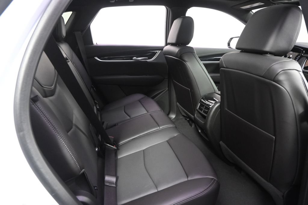 New 2026 Cadillac XT5 Premium Luxury w/ Driver Assist Package AWD/4WD image 18