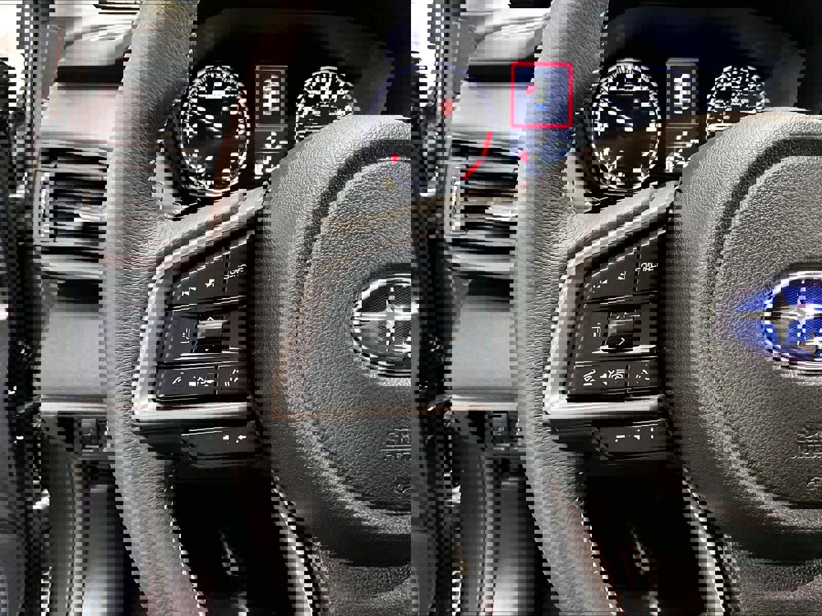 Used 2025 Subaru Outback Premium AWD/4WD image 20