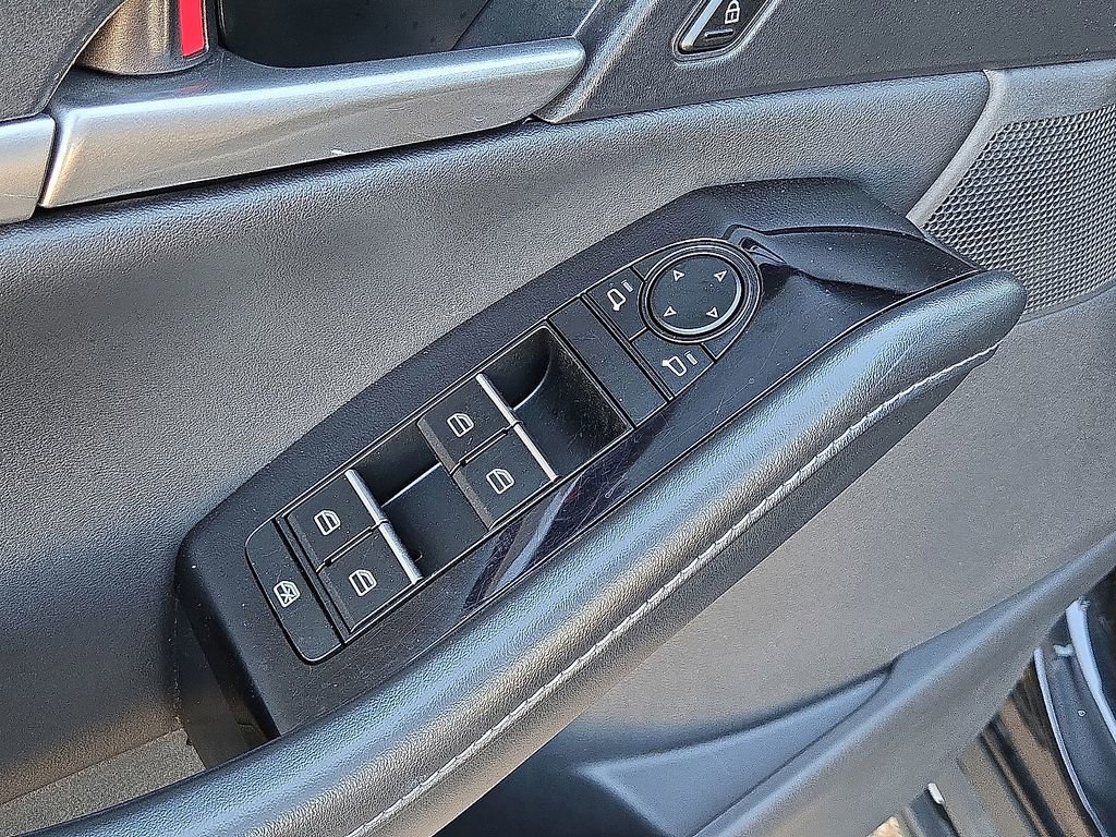 Used 2025 MAZDA CX-30 AWD 2.5 S w/ Select Sport Pkg image 23