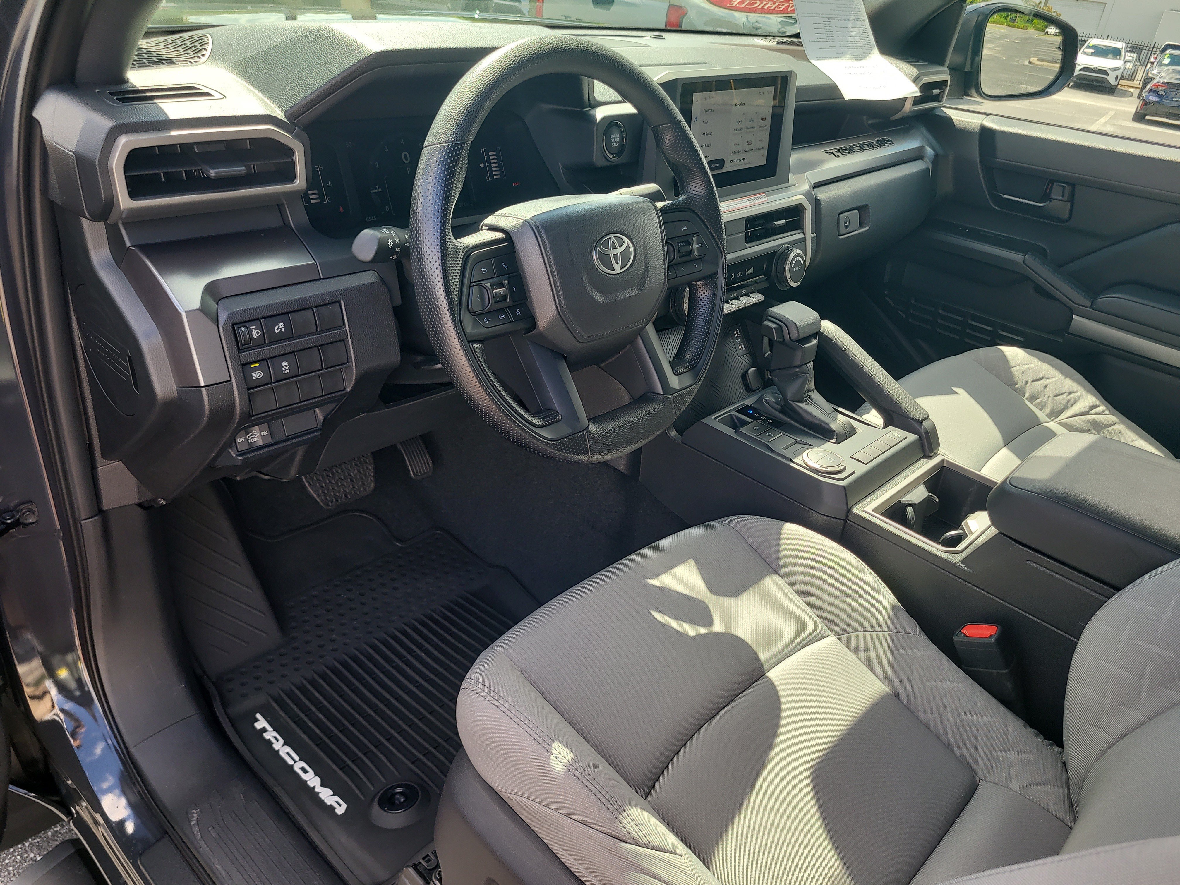 Used 2025 Toyota Tacoma SR5 RWD image 19