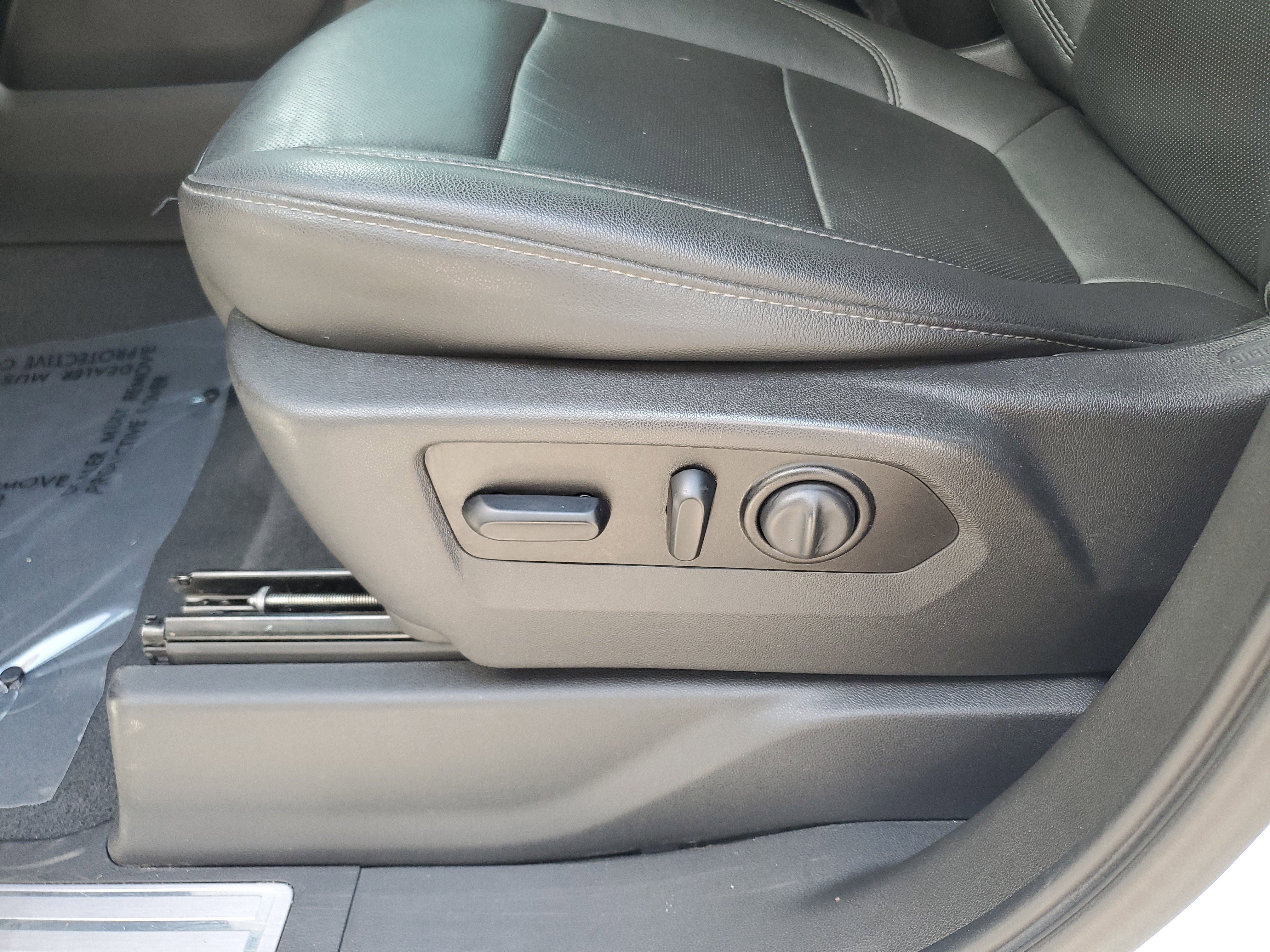 Used 2021 GMC Sierra 2500 SLT image 21