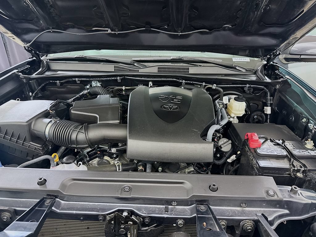 Certified 2023 Toyota Tacoma SR5 AWD/4WD image 26