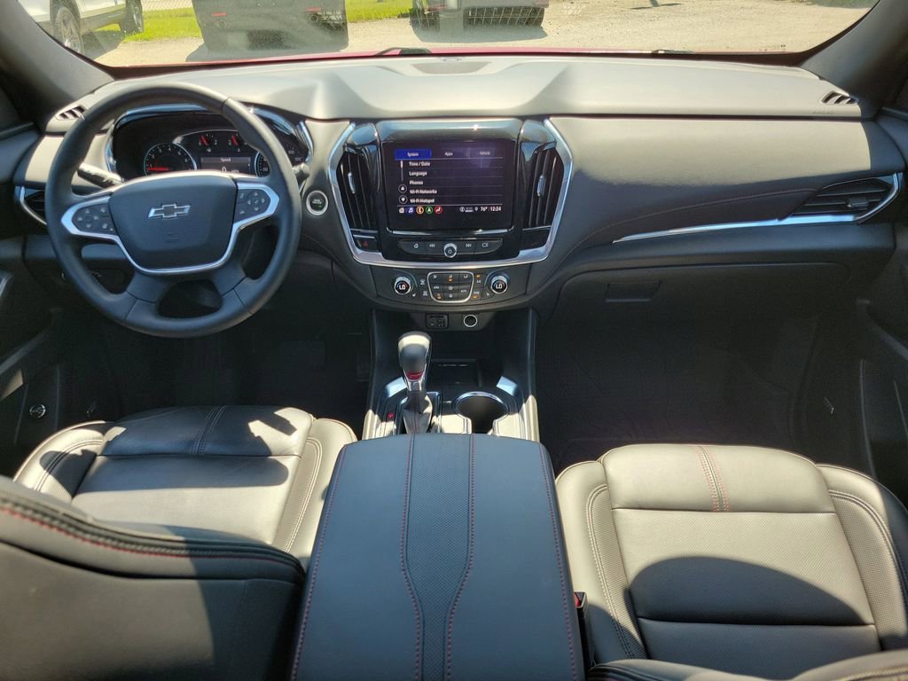 Used 2023 Chevrolet Traverse RS AWD/4WD image 14