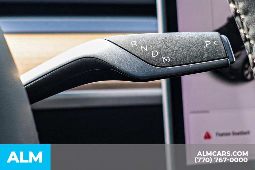 Used 2021 Tesla Model Y Long Range image 33