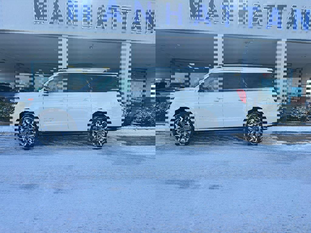 New 2025 Ford Expedition Max Platinum w/ Platinum Ultimate Package image 4