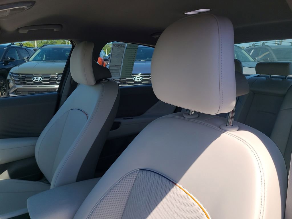 New 2025 Hyundai Ioniq 6 SEL image 11