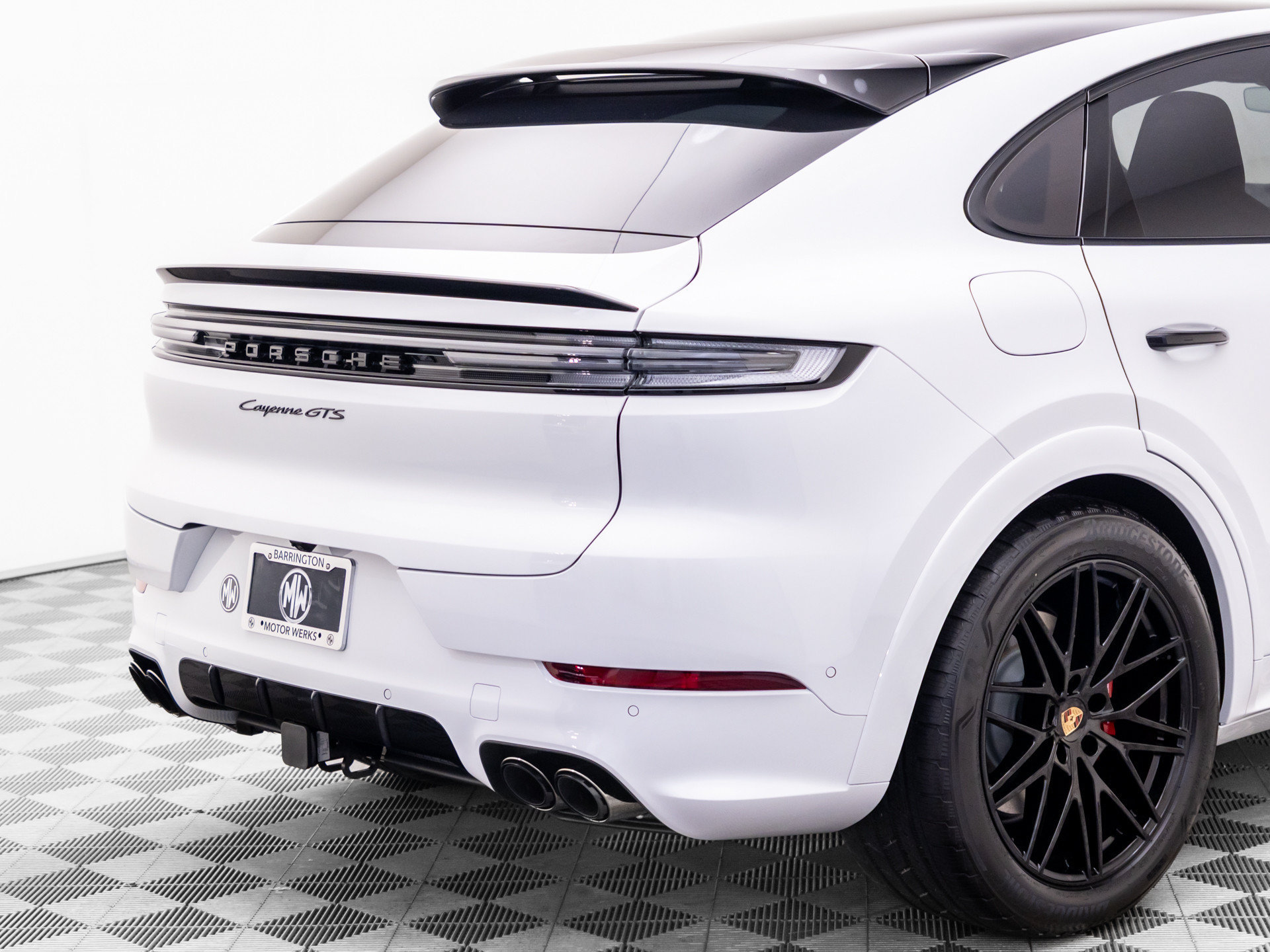 New 2026 Porsche Cayenne GTS AWD/4WD image 33
