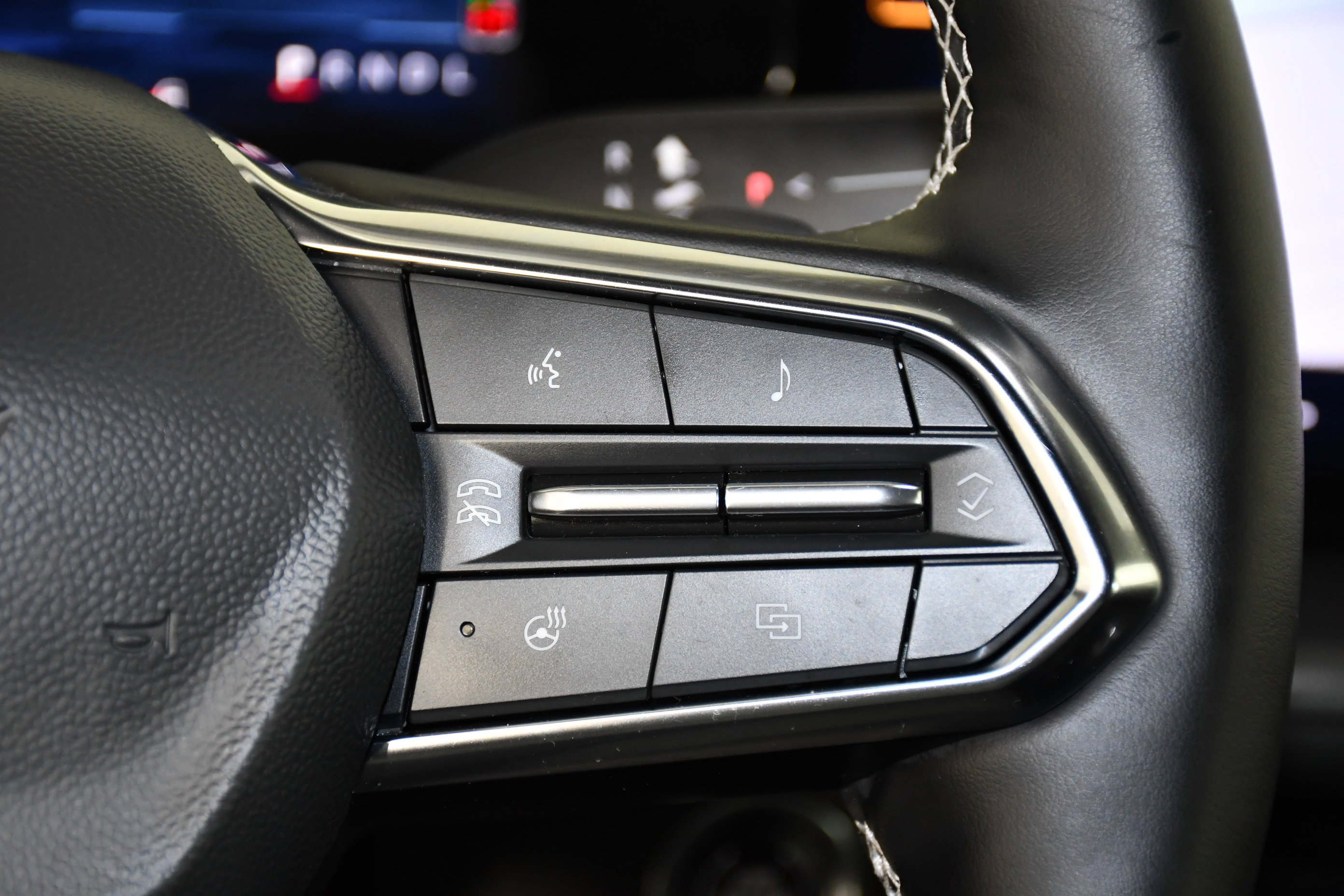 Used 2026 Chevrolet Traverse LT image 21