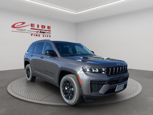 New 2026 Jeep Grand Cherokee Altitude AWD/4WD image 7