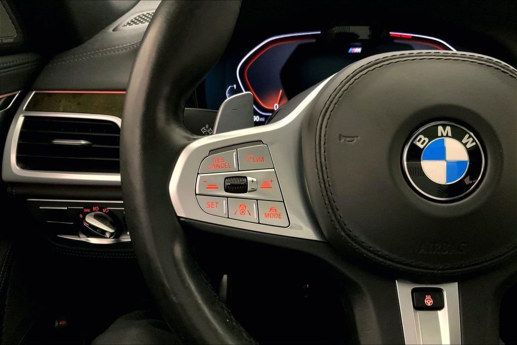 Used 2020 BMW 740i xDrive w/ M Sport Package image 18