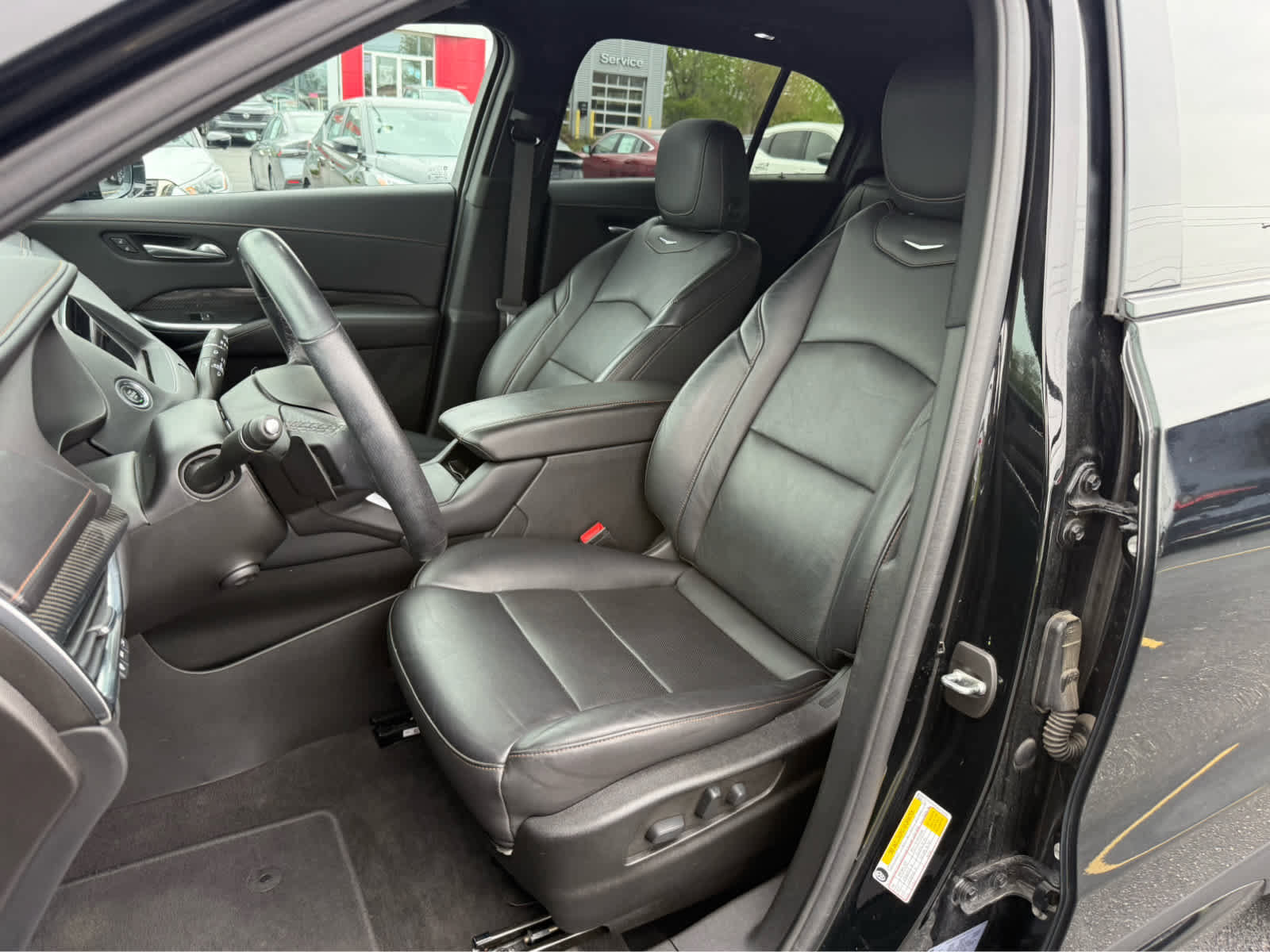Used 2022 Cadillac XT4 Sport w/ Comfort Package AWD/4WD image 12
