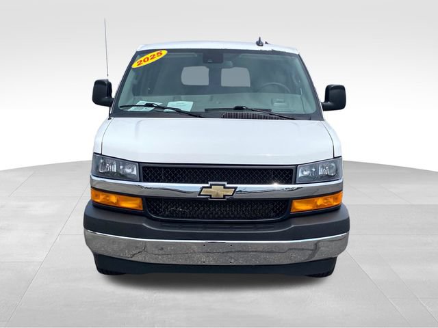 Certified 2025 Chevrolet Express 3500 LT w/ LT Preferred Equipment Group RWD image 2