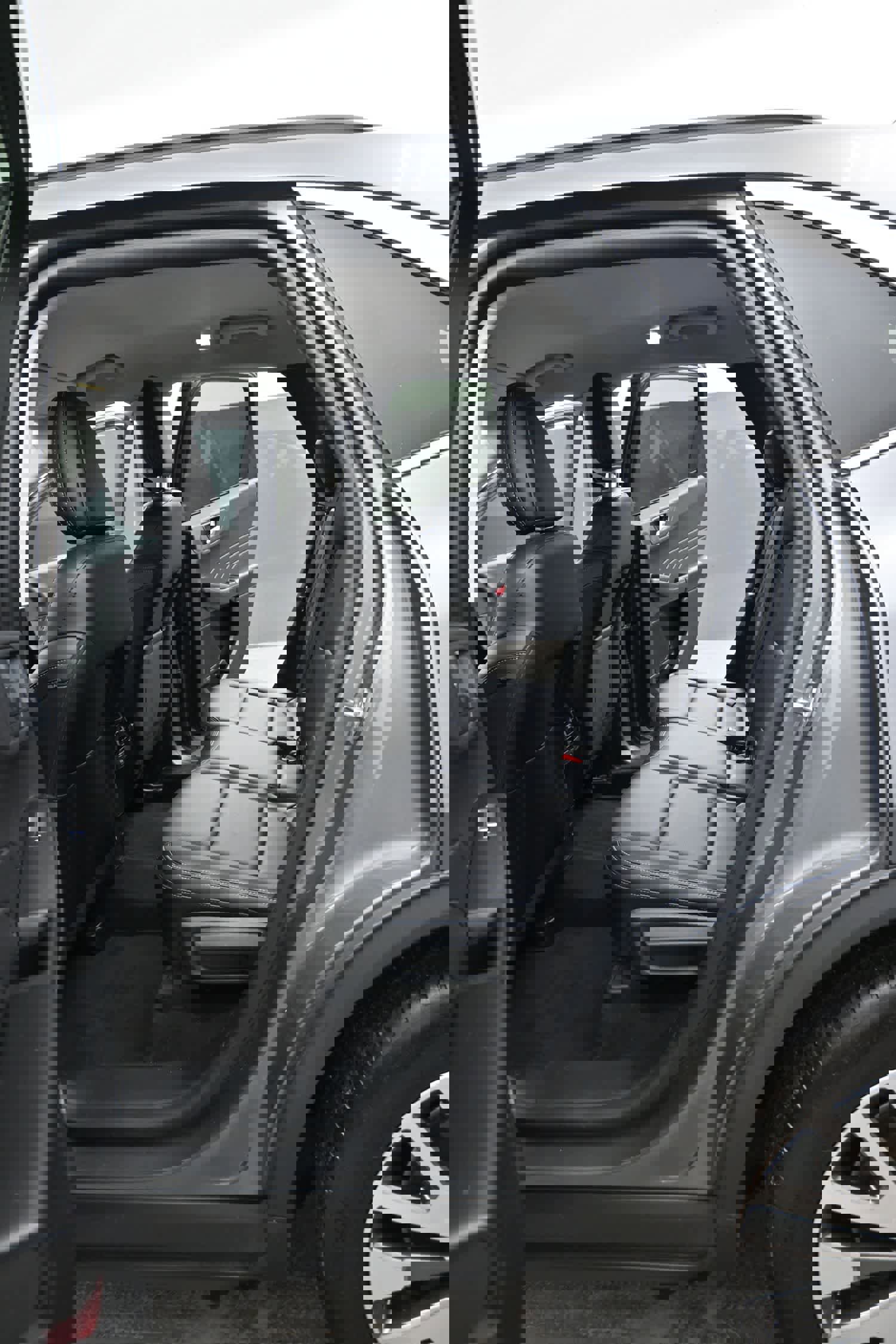 Used 2021 Ford Escape Titanium image 13