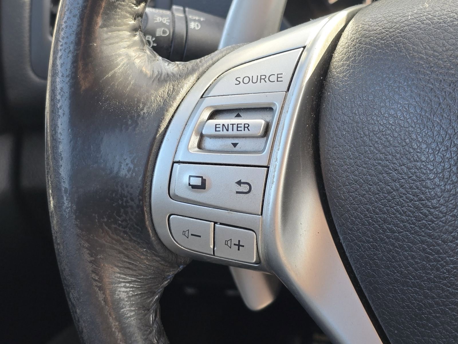 Used 2016 Nissan Altima 2.5 SR image 23