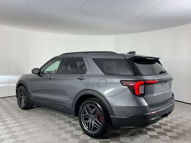 Used 2025 Ford Explorer ST-Line w/ Premium Package AWD/4WD image 6