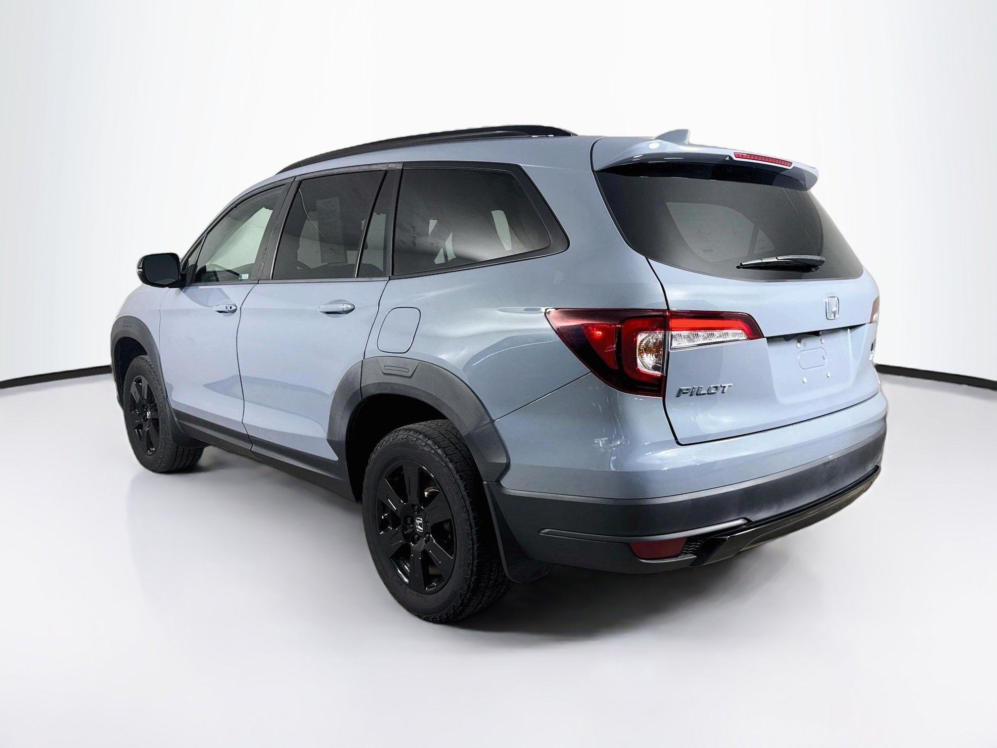 Certified 2022 Honda Pilot TrailSport image 32