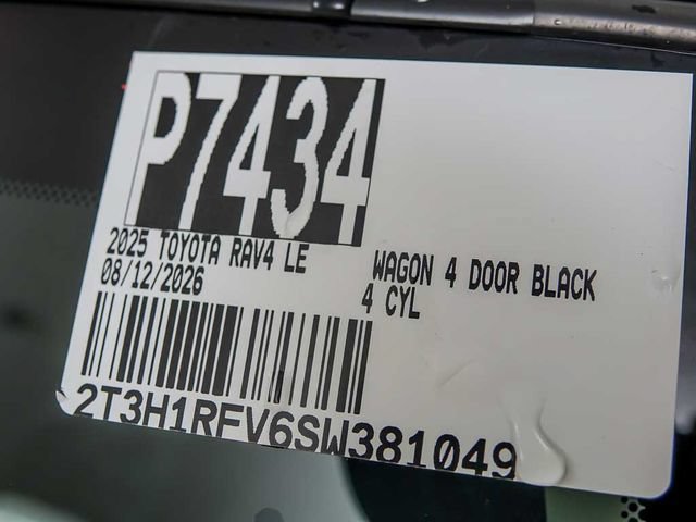 Used 2025 Toyota RAV4 LE FWD image 27