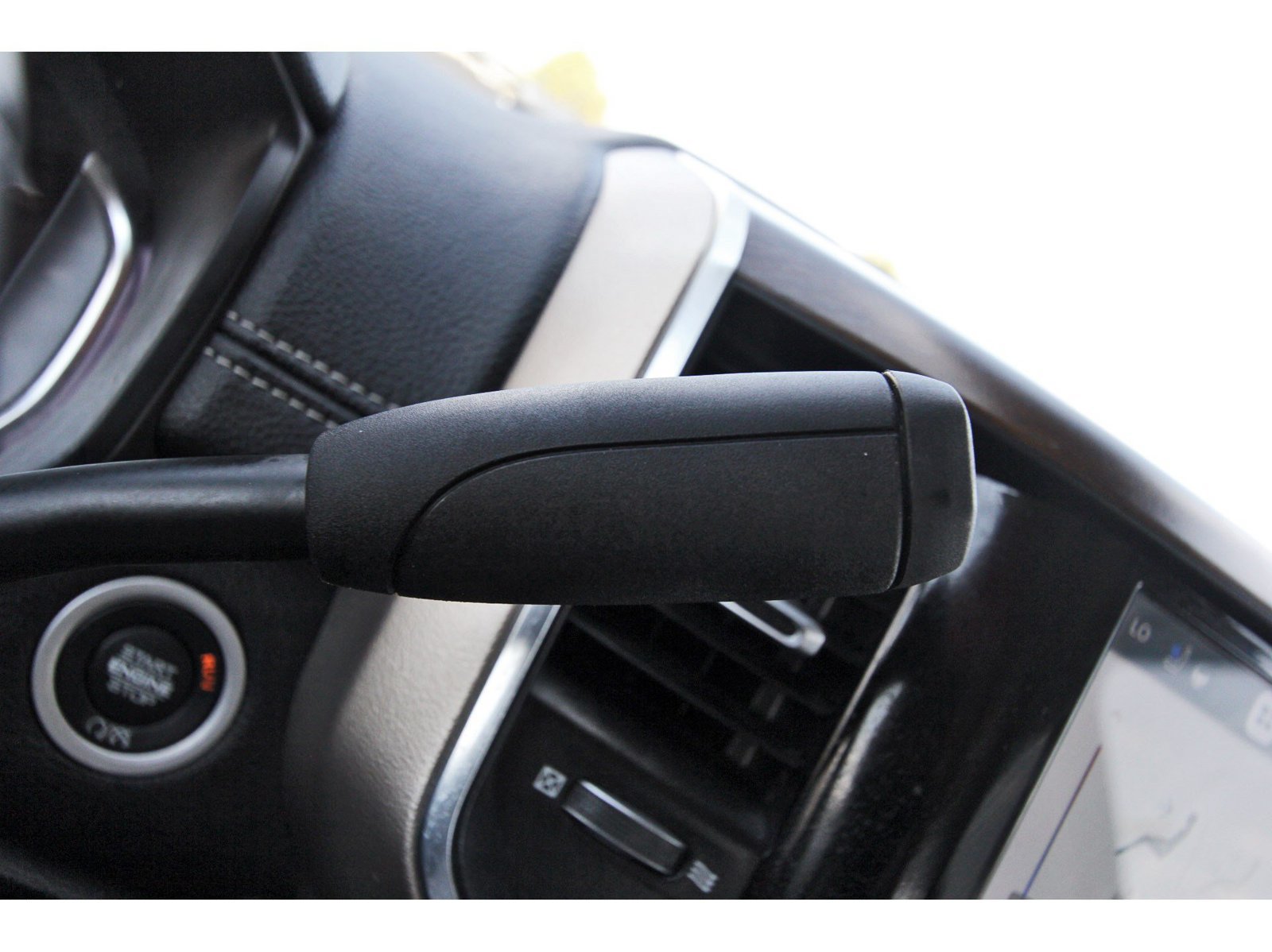 Used 2024 RAM 2500 Laramie w/ Safety Group AWD/4WD image 23