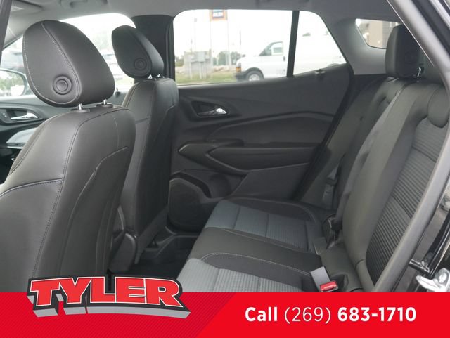 New 2026 Chevrolet Trax LT w/ Driver Confidence Package FWD image 38