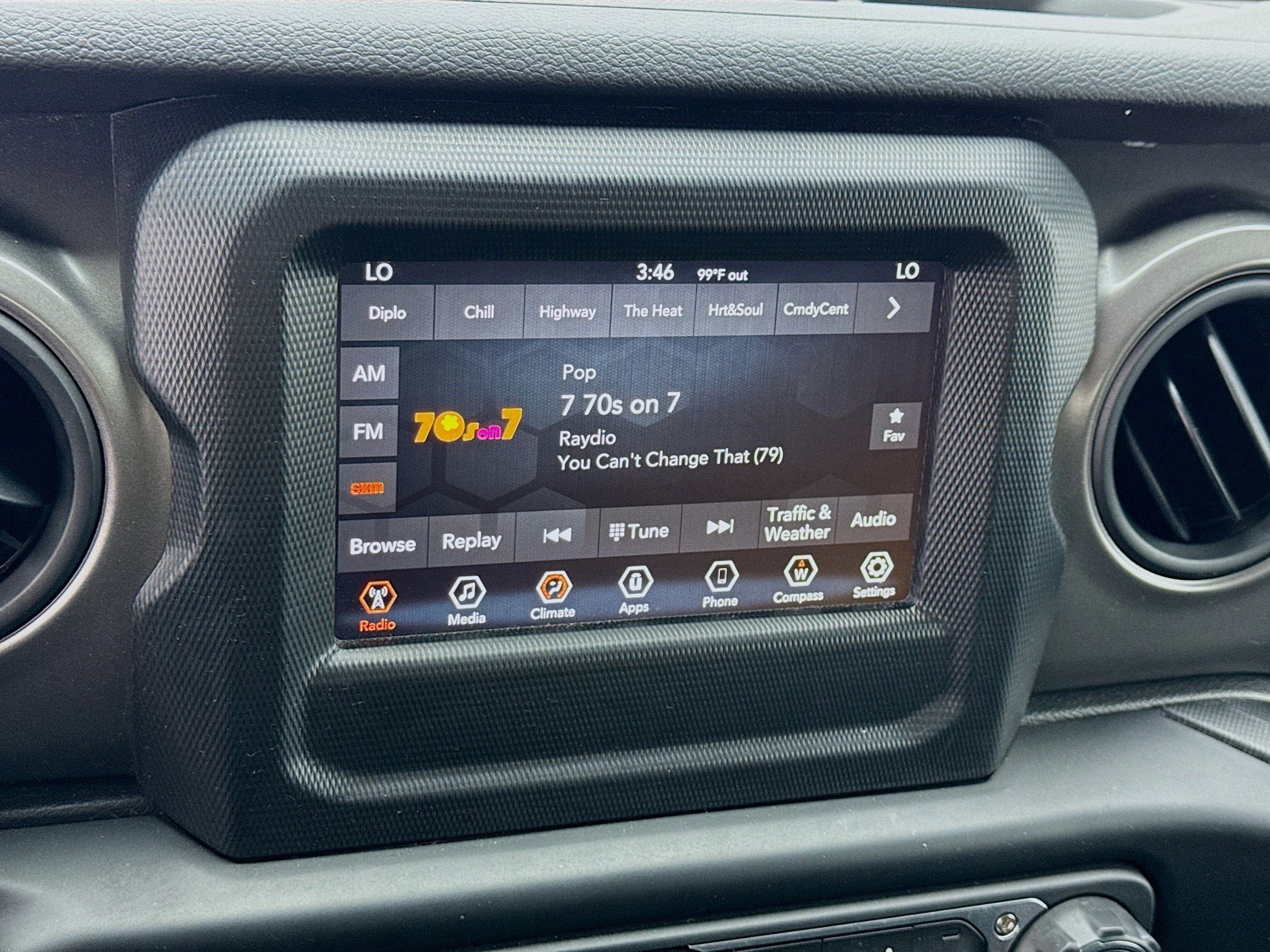 Used 2023 Jeep Wrangler Willys 4xe image 11