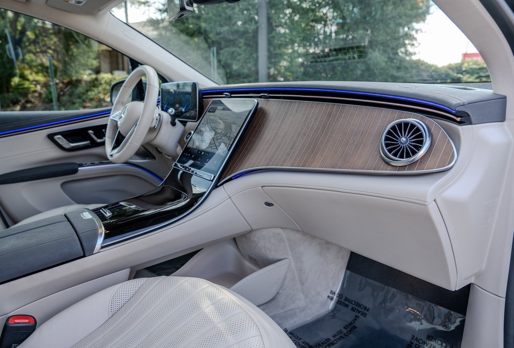 Used 2023 Mercedes-Benz EQS 450+ 4MATIC SUV image 23