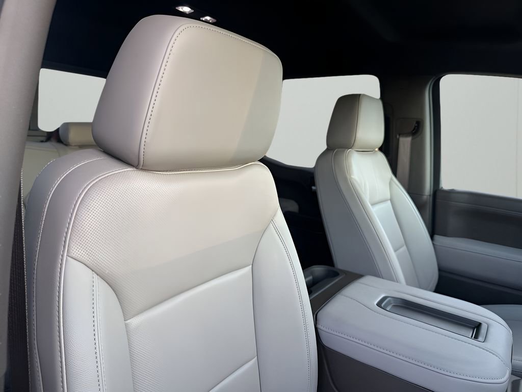 Certified 2021 GMC Sierra 1500 SLT w/ SLT Convenience Package image 15