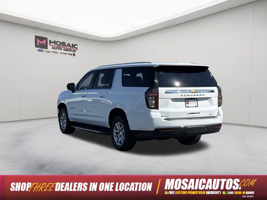 Used 2024 Chevrolet Suburban LT AWD/4WD image 5