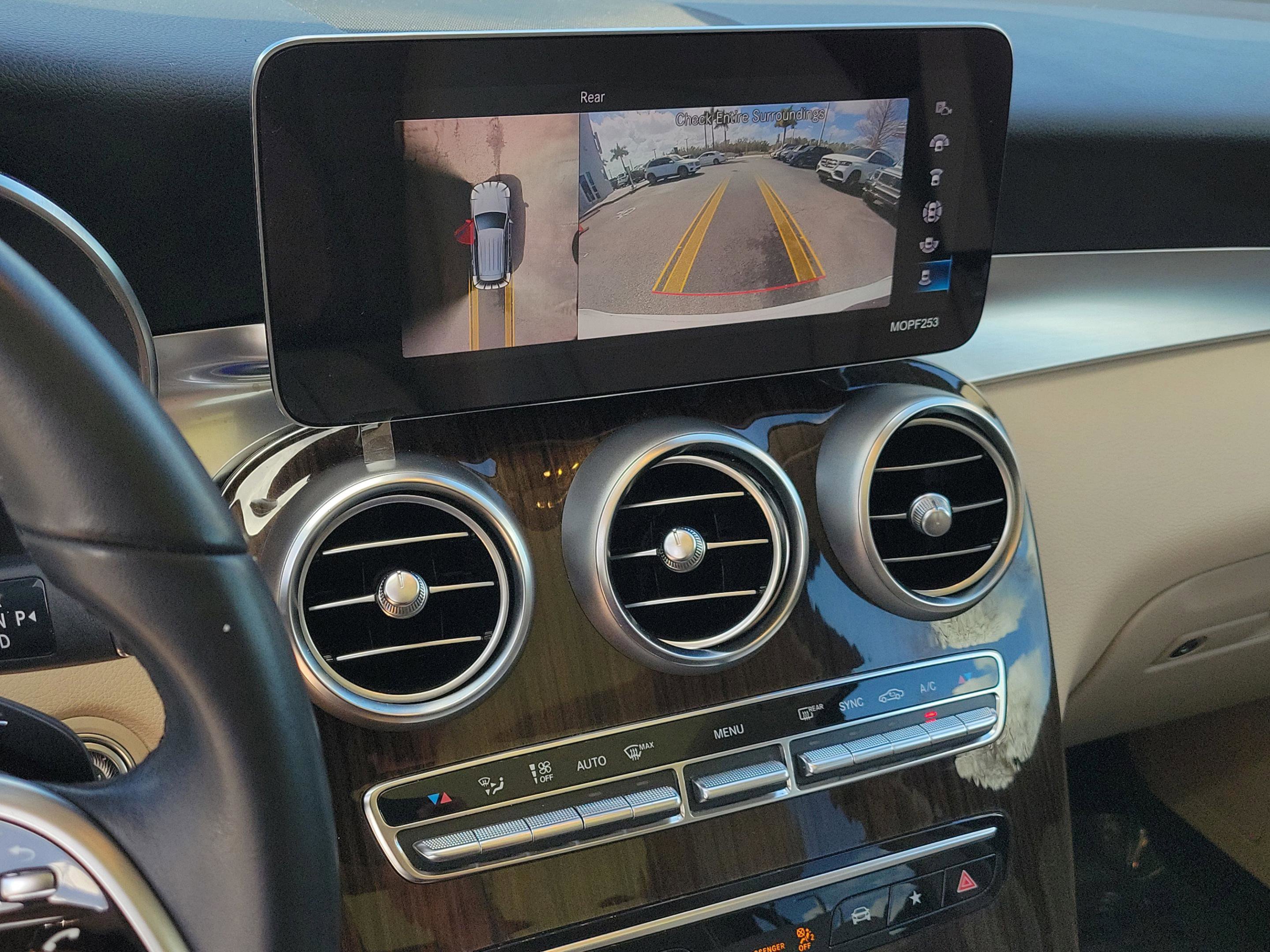 Certified 2022 Mercedes-Benz GLC 300 image 26