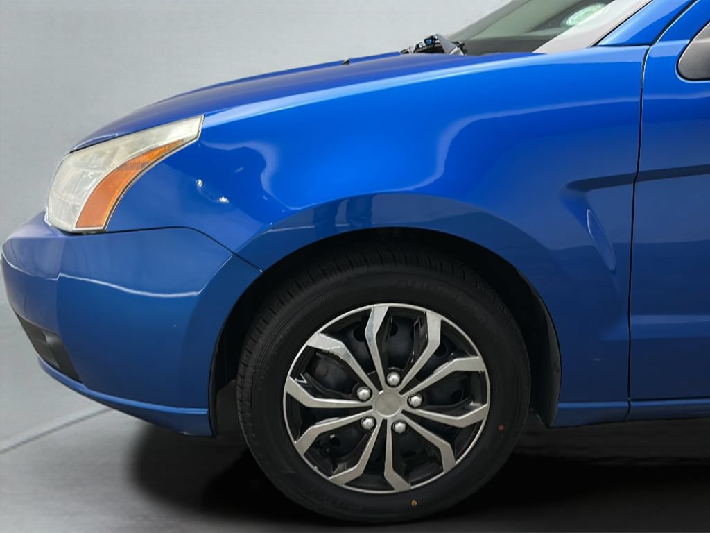 Used 2011 Ford Focus S FWD image 9