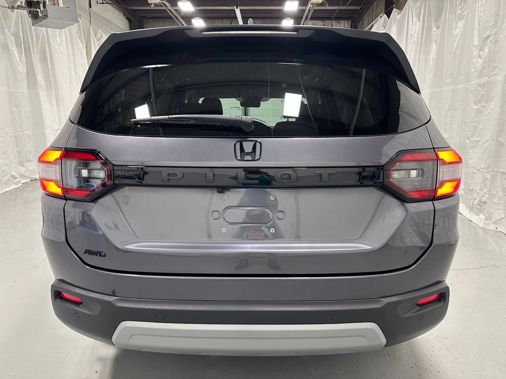 Used 2023 Honda Pilot EX-L image 6