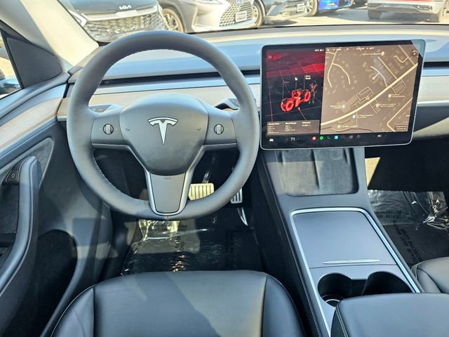 Used 2024 Tesla Model Y Performance AWD/4WD image 28